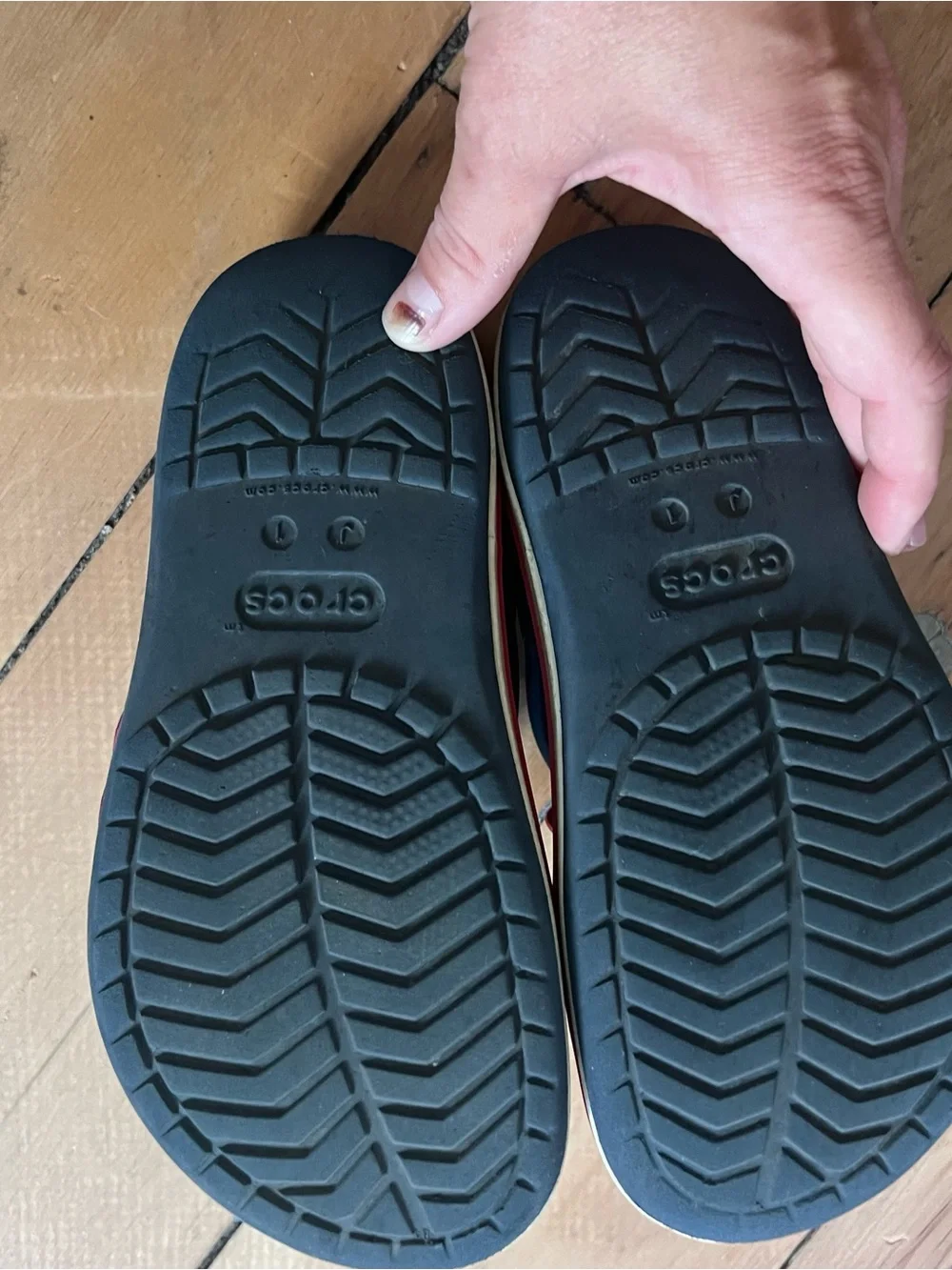 Crocs navy blue